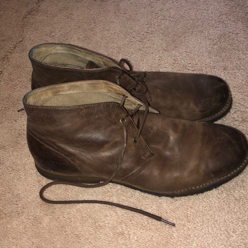 Ugg Chuka boots